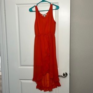 Sleeveless Midi-dress.